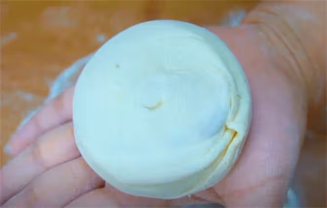 愛吃餅的朋友記得收藏,分享3種烙餅方法,張張鬆軟千層又噴香