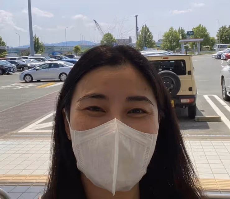 移民日本風波後鄭伊健妻子蒙嘉慧用日語跟粉絲打招呼引眾怒