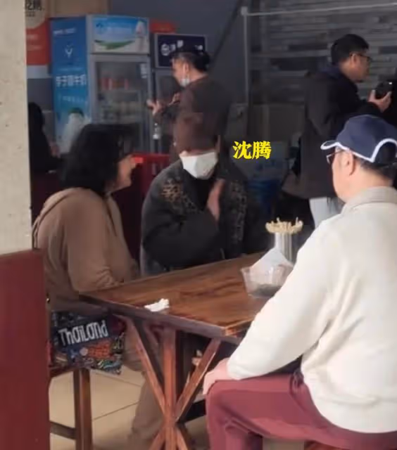 曝沈騰病情惡化,在日本獨自買藥、吃小餐館太心酸,王琦或將離婚