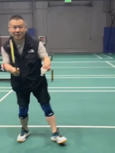 受私生子風波影響?38歲岳雲鵬頭髮花白,頭頂大片斑禿憔悴不少