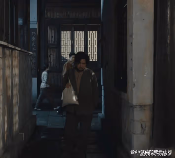 《薄冰》看到貂蟬復活,才懂關永山最大的王牌不是白頭翁,是狸貓