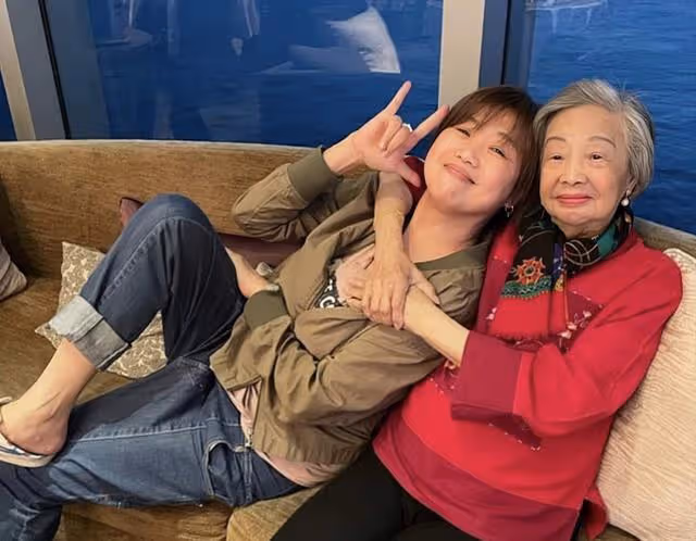 香港知名女星至今仍是單身,只談過一次戀愛,前男友因肺癌離世