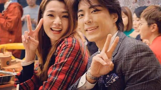 TVB花旦被傳買了10個單位被封樓後，離婚後與搭檔傳緋聞