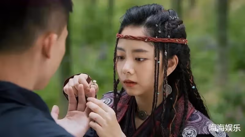 譚松韻主演的6部劇,每一部都是經典,哪部是你熬夜追的?