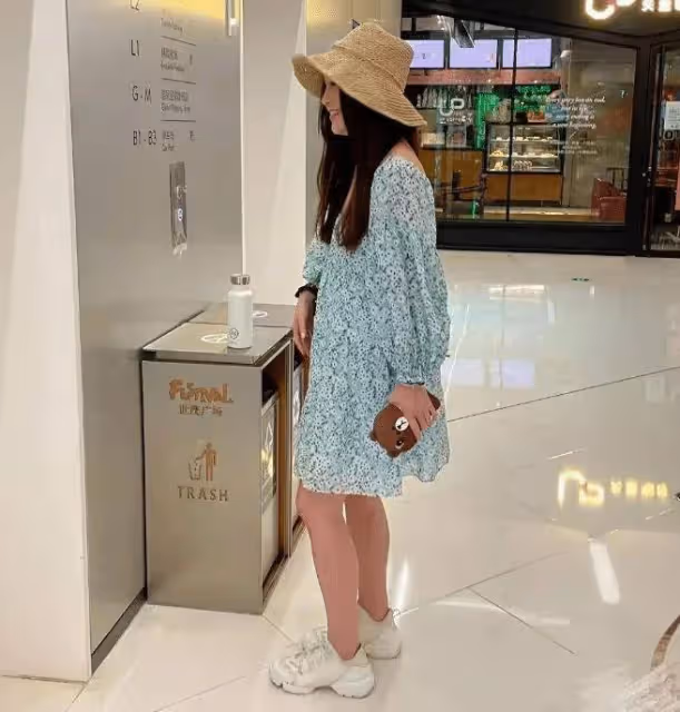 誰敢相信這是溫碧霞？虎背熊腰還有點矮，女神氣質全無