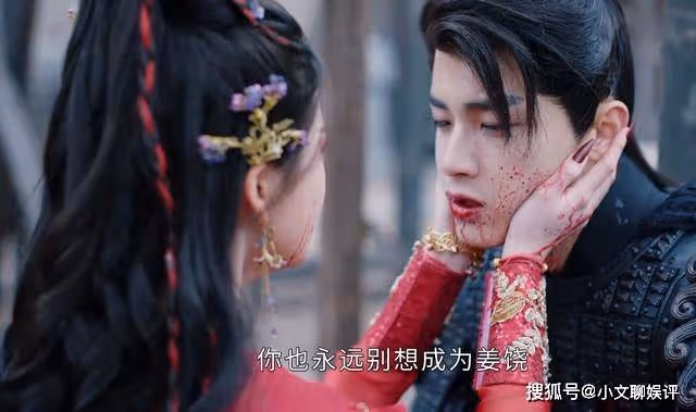 《長月燼明》寧斷尾也不願苟活，翩然下線後，才知她愛的人到底是誰