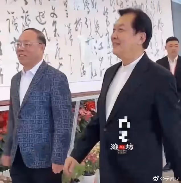 70歲唐國強回國辦藝術展!常居國外生活太瀟灑,收門票1299被吐槽