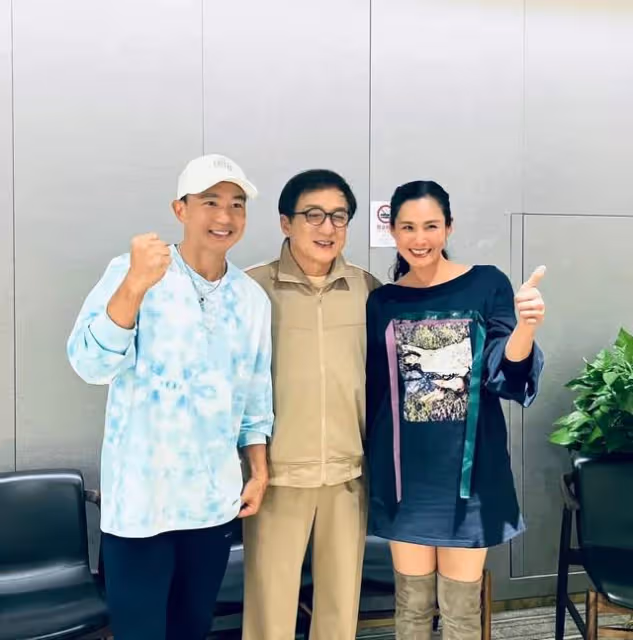賣假貨、耍大牌,讓信陽學院學生等2小時,劉耕宏暴露本性不裝了