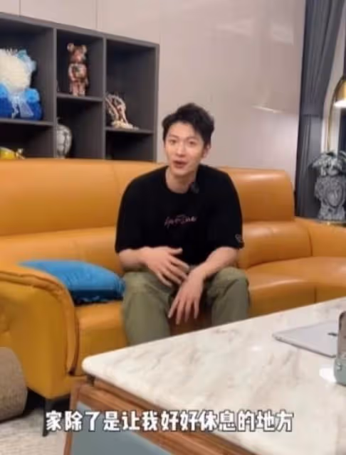 疑充大頭遭拆穿!TVB帥氣男星拍片分享大宅內景,被指非自己房子