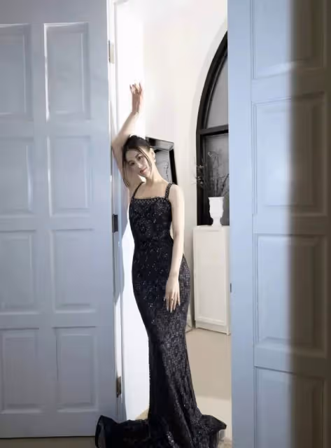 費加羅紅毯女明星造型：江疏影黃聖依撞髮型，袁姍姍臉僵金晨優雅