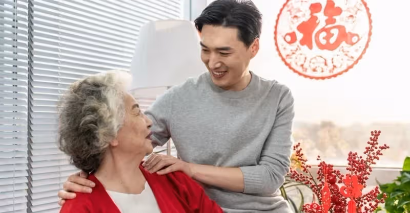 弟媳再婚拋棄兒子,我把侄子供到博士,如今弟媳找上門:這是我兒!