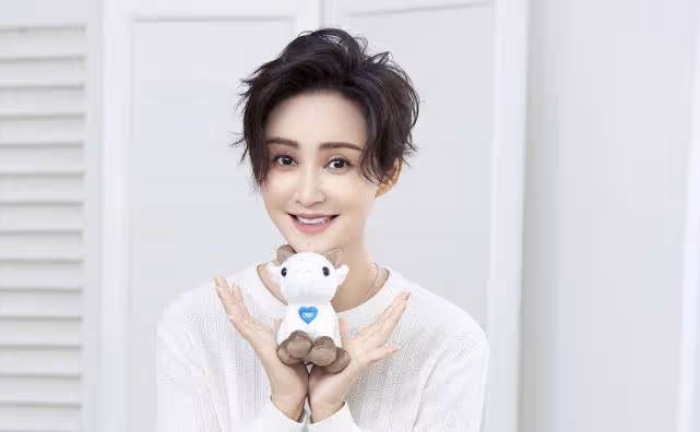 張歆藝:剛分手就官宣新戀情,對象是前夫兄弟,曾出席婚禮當伴郎