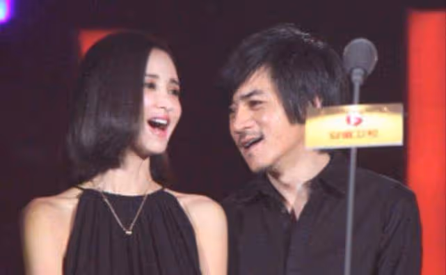 張歆藝:剛分手就官宣新戀情,對象是前夫兄弟,曾出席婚禮當伴郎