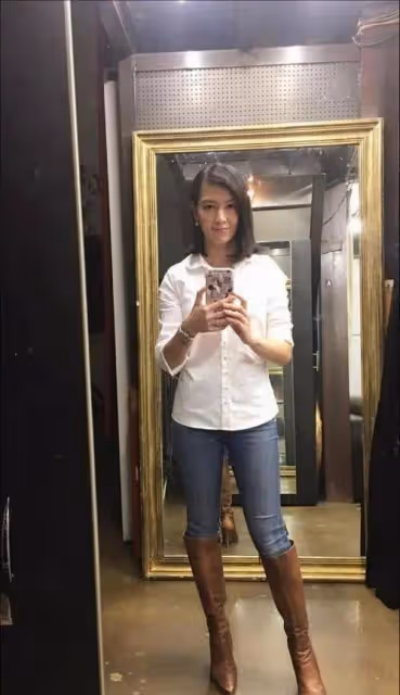 林熙蕾與圈外老公合照,身材年輕臉似少女般緊緻,老公卻看著像爹