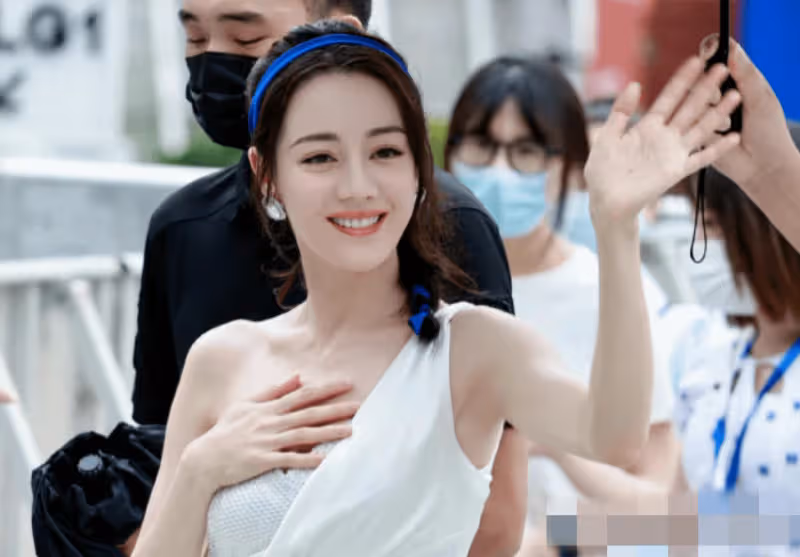 這一夜，我終於發現了娜扎和熱巴最大的區別