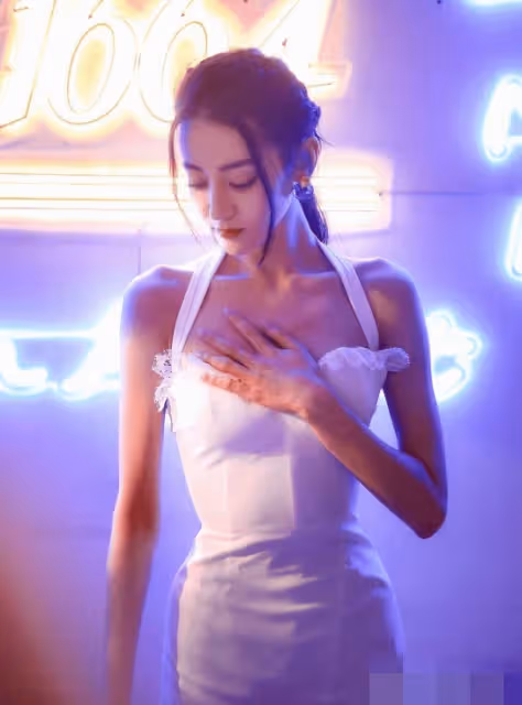 這一夜，我終於發現了娜扎和熱巴最大的區別