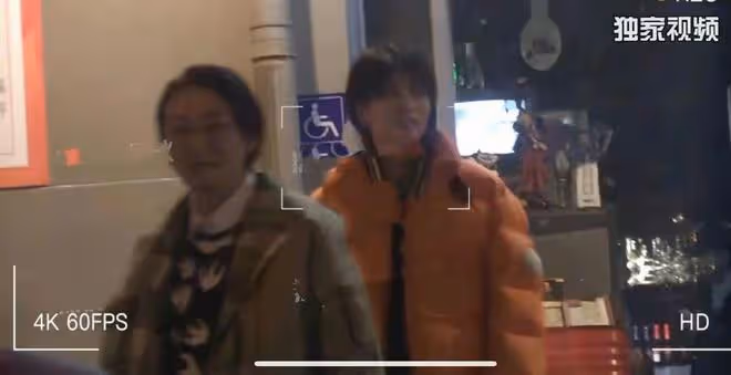 董璇新戀情疑曝光！與大齡男當街牽手擁抱滿臉嬌羞，剛結束姐弟戀
