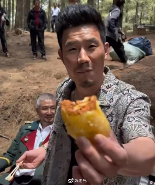住五星級酒店,不吃群演的工作餐,是嘎子耍大牌,還是正常要求?