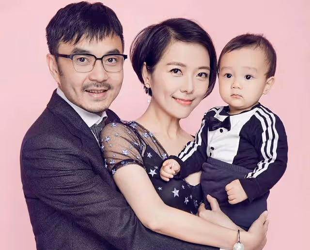汪涵:二婚娶小4歲楊樂樂,40歲得子,為雞娃移居上海結果失敗了