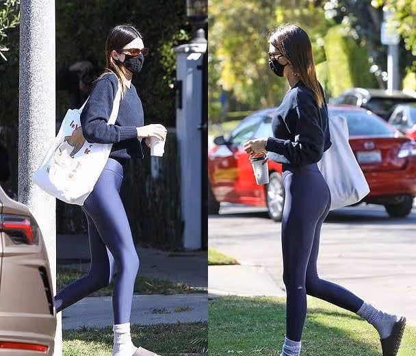超模肯豆穿亮面瑜伽褲，美腿更耀眼，和NBA布克熱戀也要睡足8小時