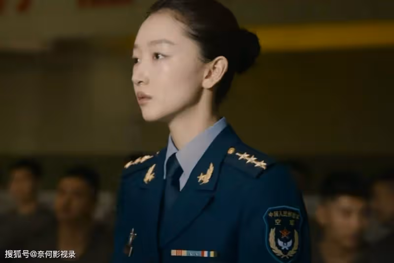大爆款來襲！胡軍當配角，周冬雨女一號，男主是亮點