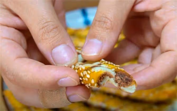 豆沙扭扭酥，超簡單快手零食，酥脆香甜，小朋友超喜歡吃