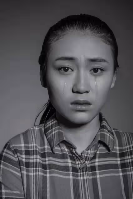 新婚之夜連夜逃跑，36歲女人哭訴：我才不要做你的工具人