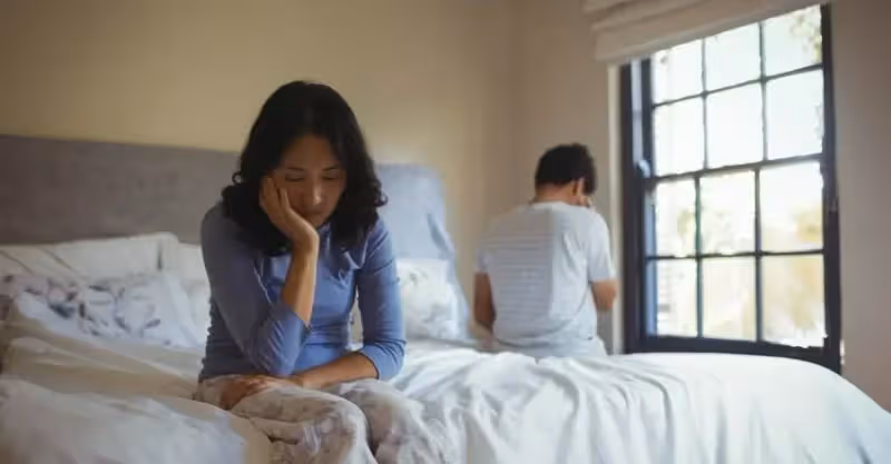 離婚夫妻財產平分，你憑什麼不給我？丈夫：你演了三年戲不累嗎？