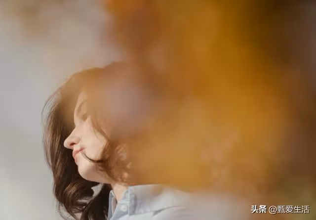 離婚夫妻財產平分，你憑什麼不給我？丈夫：你演了三年戲不累嗎？