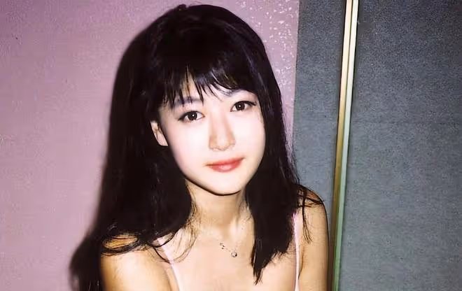 陳寶蓮的遺腹子露面，21歲模樣很像媽媽，邱黎寬親自培養他