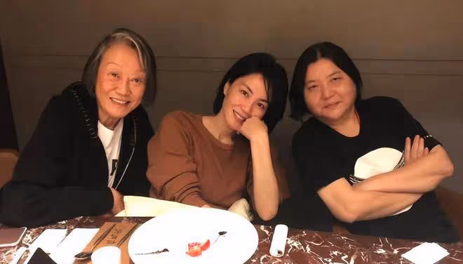 陳寶蓮的遺腹子露面,21歲模樣很像媽媽,邱黎寬親自培養他