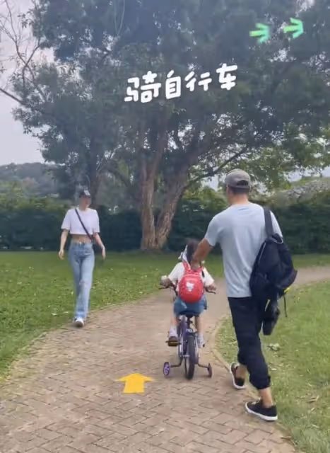 熊黛林雙胞胎女兒長相遭嘲,被指沒遺傳媽媽基因,本人高情商回應