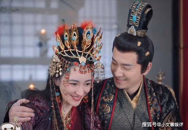 《長月燼明》澹臺燼並非天生邪骨,一切竟是柔妃的陰謀,黎蘇蘇傻眼!