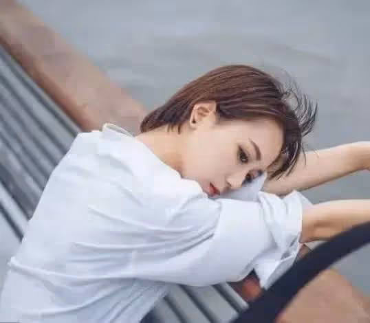新婚的我們本來每晚恩愛!但他妹搬來後,老公就不碰我了!我哭著問他,他竟說:「我妹說妳很髒!」才發現.…