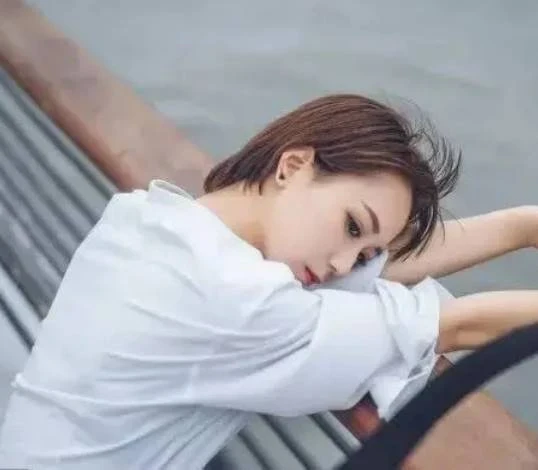 新婚的我們本來每晚恩愛!但他妹搬來後,老公就不碰我了!我哭著問他,他竟說:「我妹說妳很髒!」才發現.…