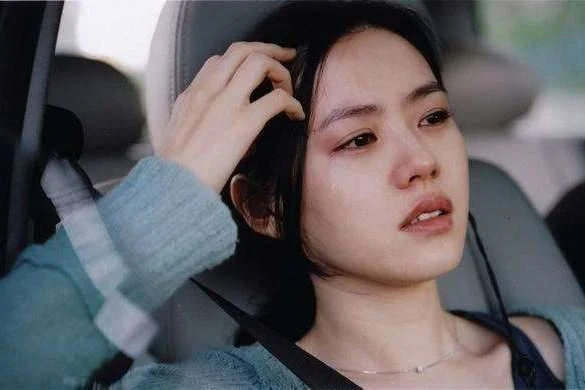 新婚的我們本來每晚恩愛!但他妹搬來後,老公就不碰我了!我哭著問他,他竟說:「我妹說妳很髒!」才發現.…