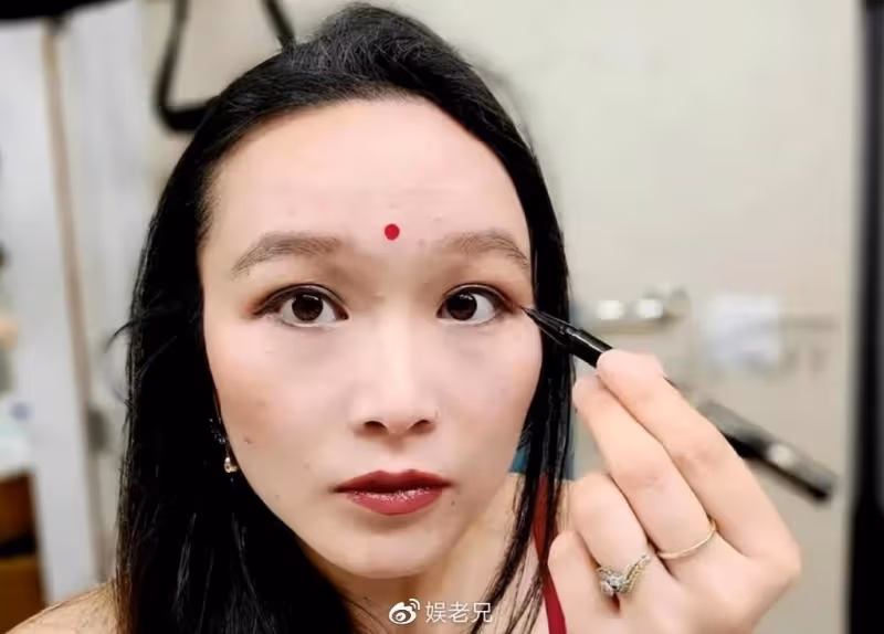 廈大才女鄭墨沫,甘心嫁到印度做妾,為討好婆家,瘋狂抹黑中國!