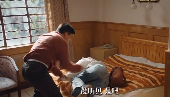 《漫長的季節》王陽媽林曉傑憑演技出圈，年輕舊照曝光，火辣性感