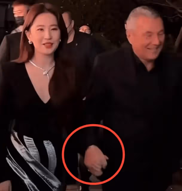是風骨還是做戲？陳都靈拒絕資本摟腰令對方下不了台，結果秒被報復