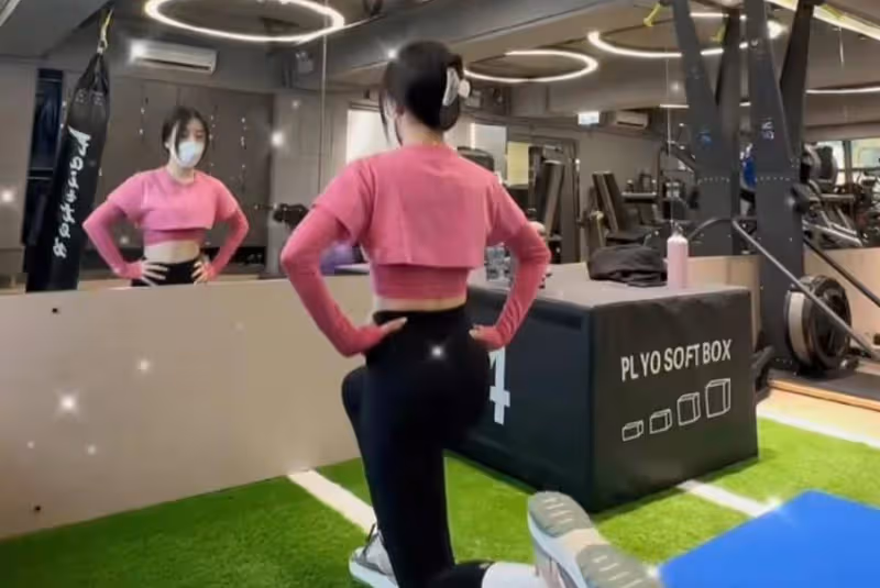 郭富城妻子長期曬健身照，大腰長腿螞蟻搶鏡