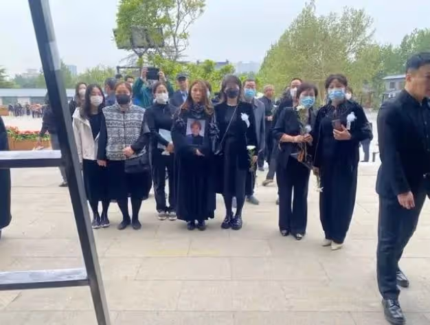 朱迅母親趙瑞雲離世,母女二人的感情之路異常坎坷,卻又令人感動
