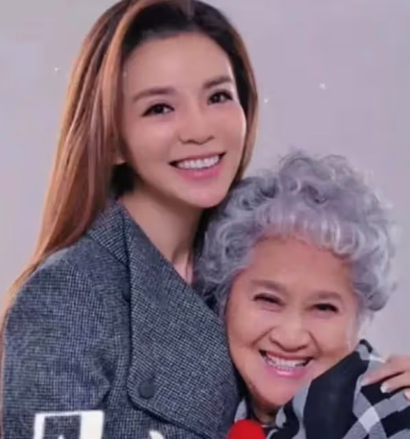 朱迅母親趙瑞雲離世，母女二人的感情之路異常坎坷，卻又令人感動