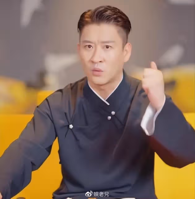 曹雲金直播,超8萬人圍觀,彈幕罵聲為零,網友為何突然原諒了?