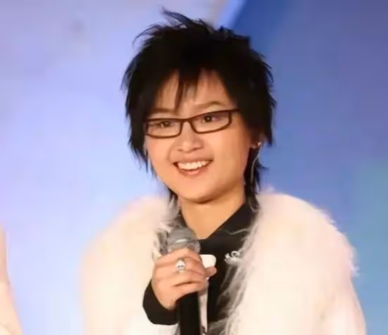 周筆暢:38歲獨居16年,不談戀愛不結婚,只想過自己想要的生活