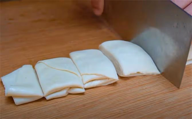 花捲這樣做真簡單,鬆軟亮白有滋味,不用提前發麵,新手也能成功