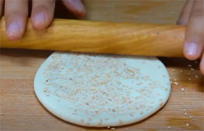 燙麵糖餅詳細教程,外酥里軟鼓大泡,做法簡單,看一遍就能學會