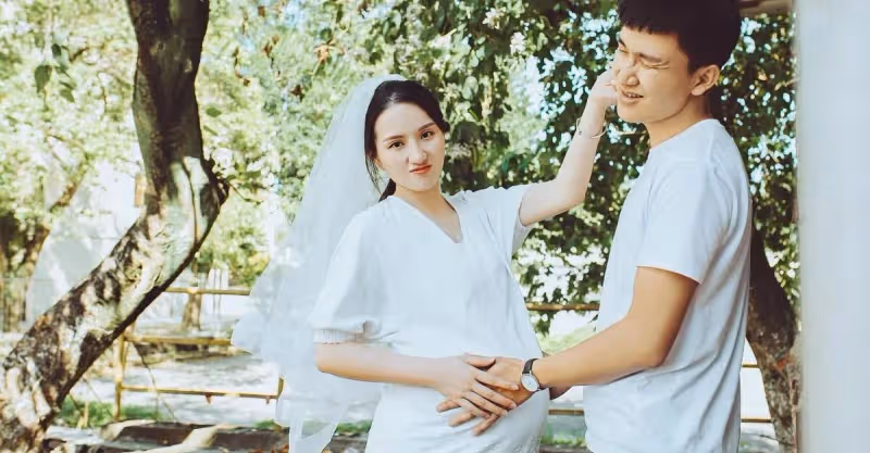 我結婚6年，老公前妻挺著大肚子找到我，之後婆婆拿出15萬