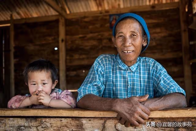 我36歲年薪60萬,掏115萬給表弟們買房,我媽罵我是白眼狼