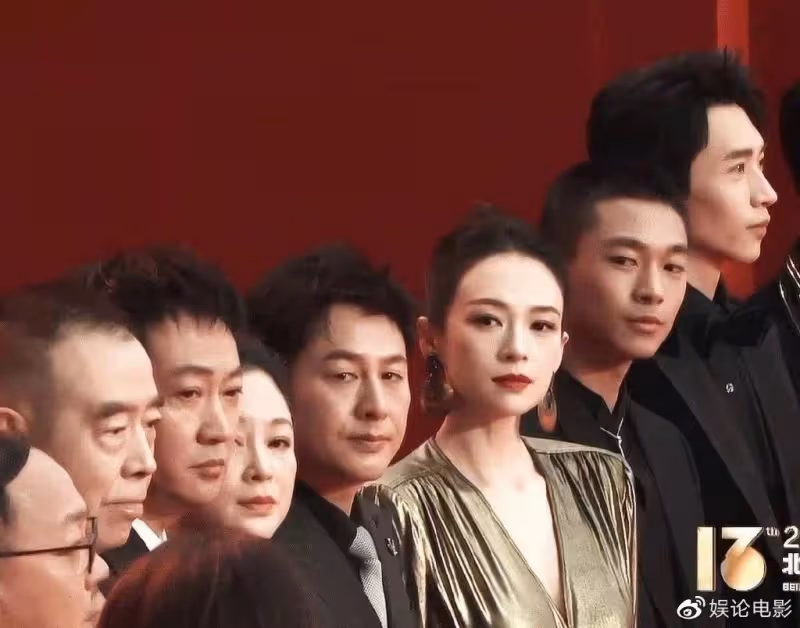 網友偶遇章子怡陳可辛聚會熱聊,可能在談合作事宜,影迷期待進組