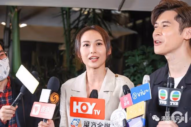 《神探大戰》宣布拍續集!劉青雲奪影帝稱老婆郭藹明無吻賀